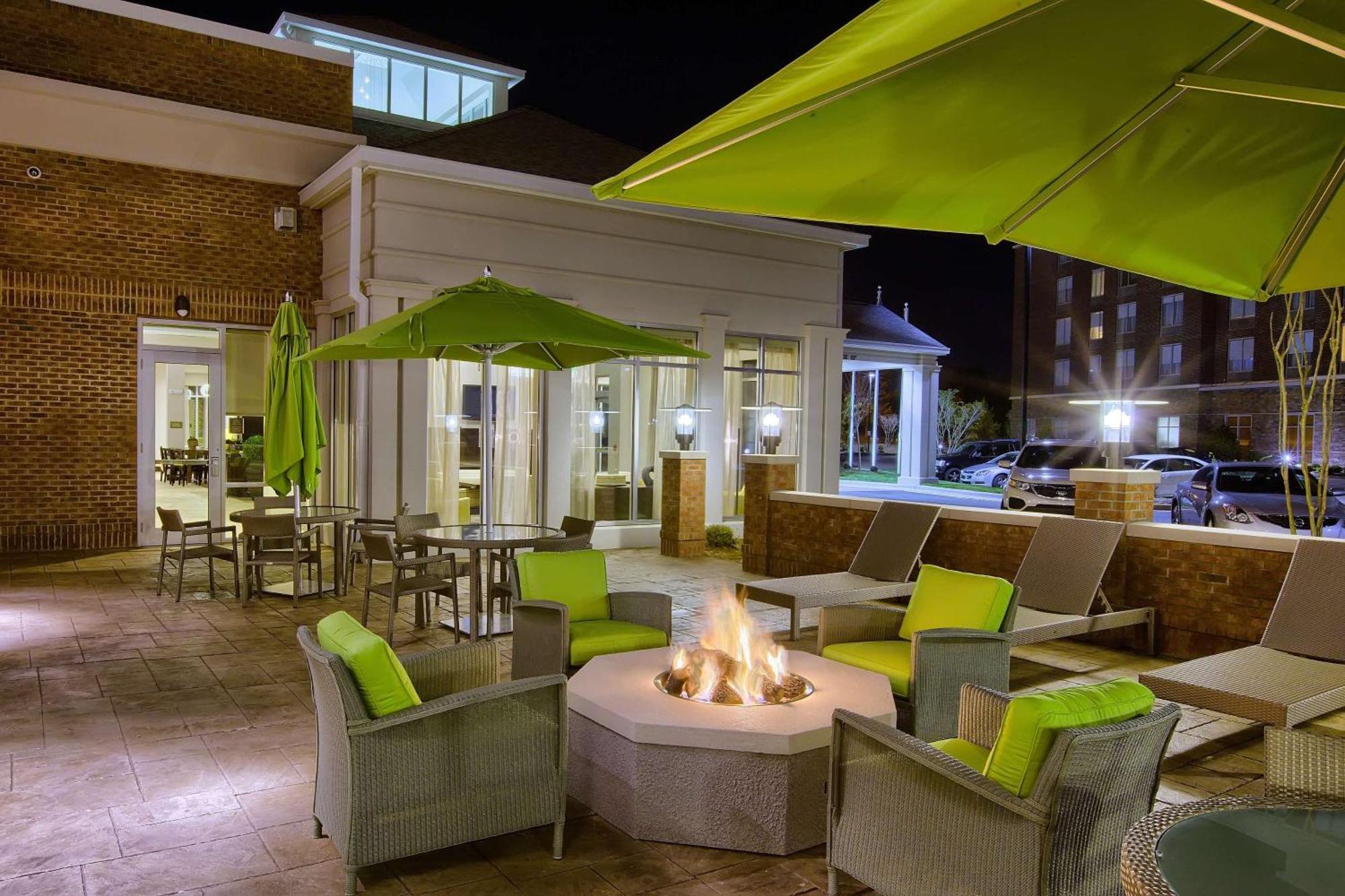 Hilton Garden Inn Raleigh Cary Exterior photo